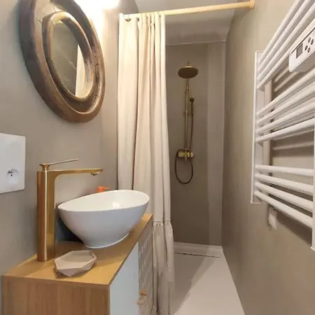 «l'orient Express» Joli 2 Pieces Fonctionnel Apartman *